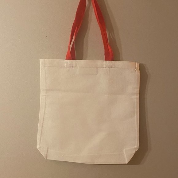 Drama Queen Tote, 14 wide x 14.5 long, cream with red writing, has red handles - Picture 3 of 3